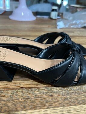 Holiday Sale!! Vince Camuto Black Knotted Slip-On Low Block Heel Mules 8 NWT